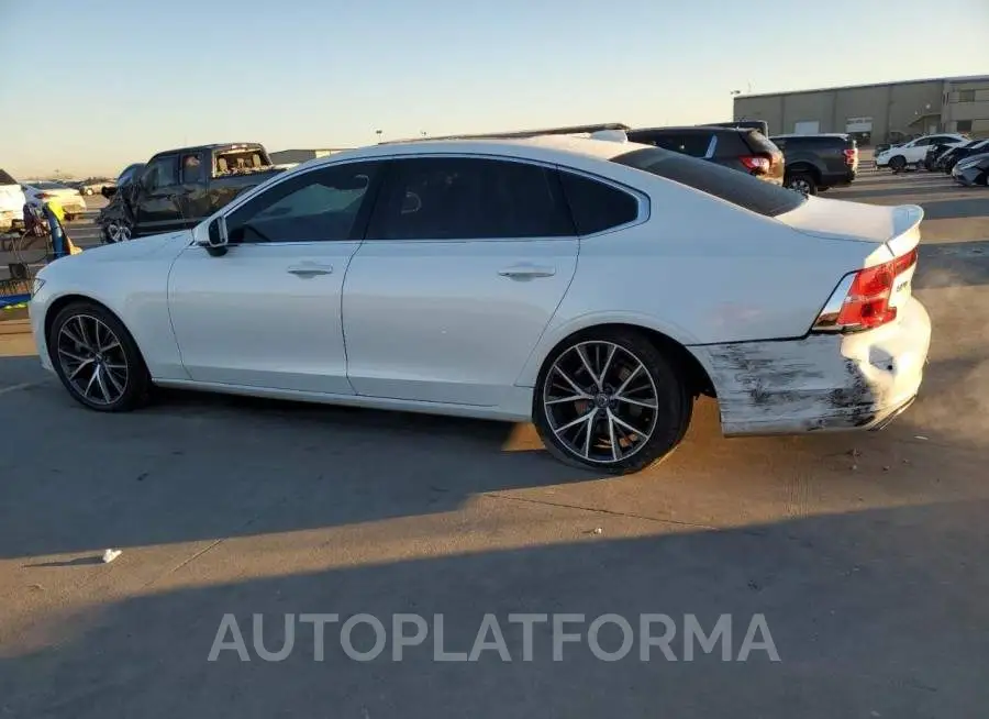 VOLVO S90 T6 MOM 2018 vin LVY992MK2JP035953 from auto auction Copart