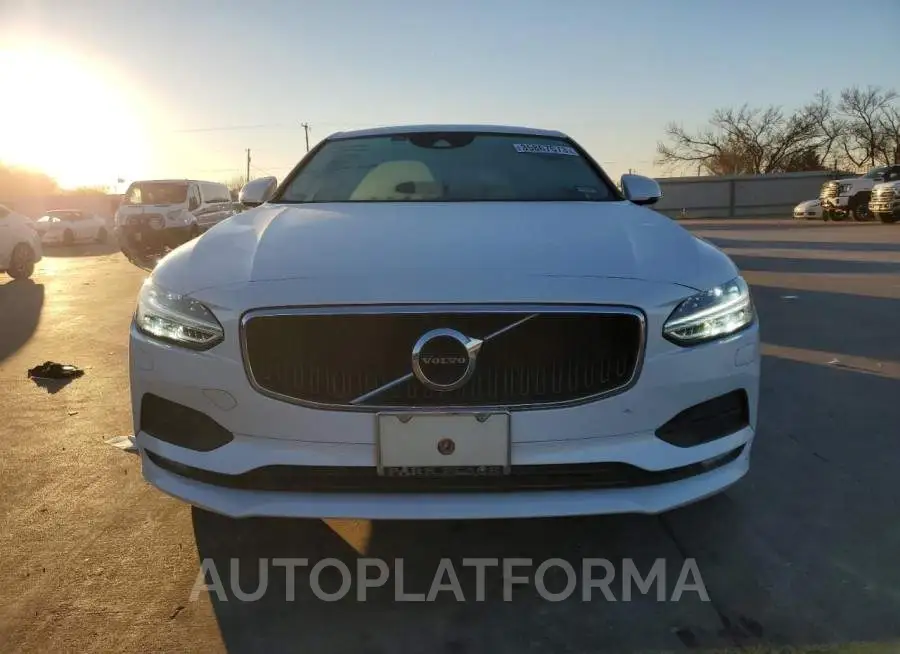 VOLVO S90 T6 MOM 2018 vin LVY992MK2JP035953 from auto auction Copart