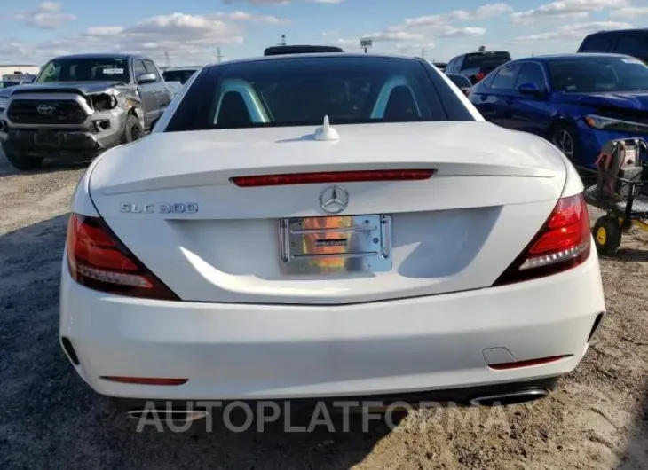 MERCEDES-BENZ SLC 300 2019 vin WDDPK3JA9KF165827 from auto auction Copart