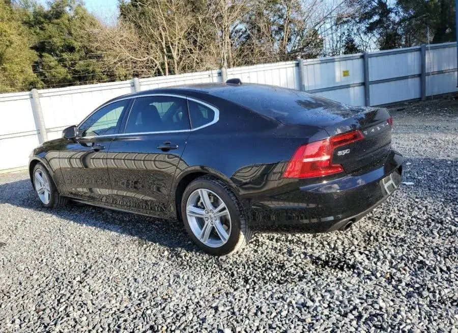 VOLVO S90 T5 MOM 2019 vin LVY102AK4KP109936 from auto auction Copart