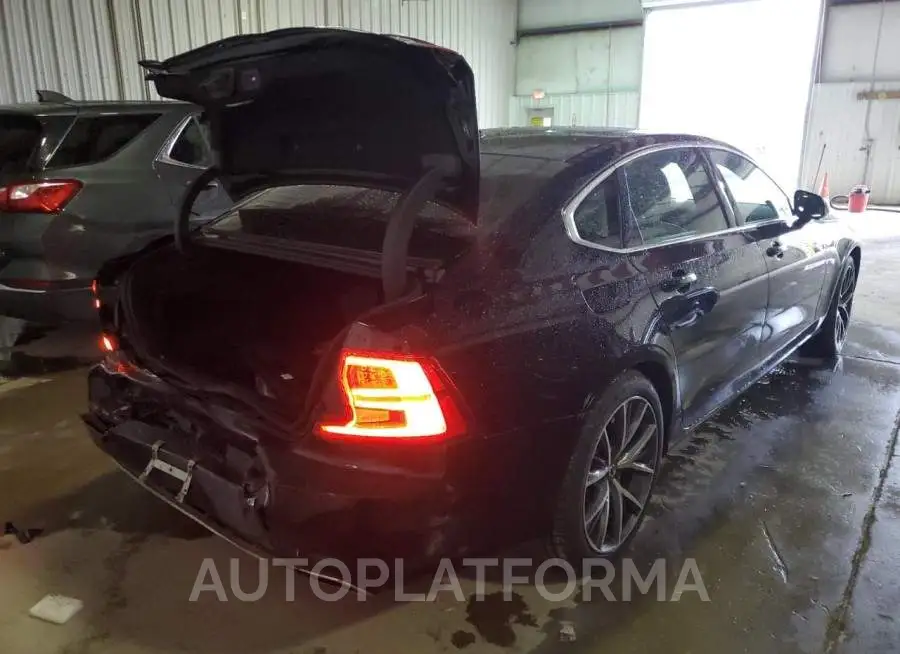 VOLVO S90 T6 MOM 2018 vin LVY992MK1JP030212 from auto auction Copart