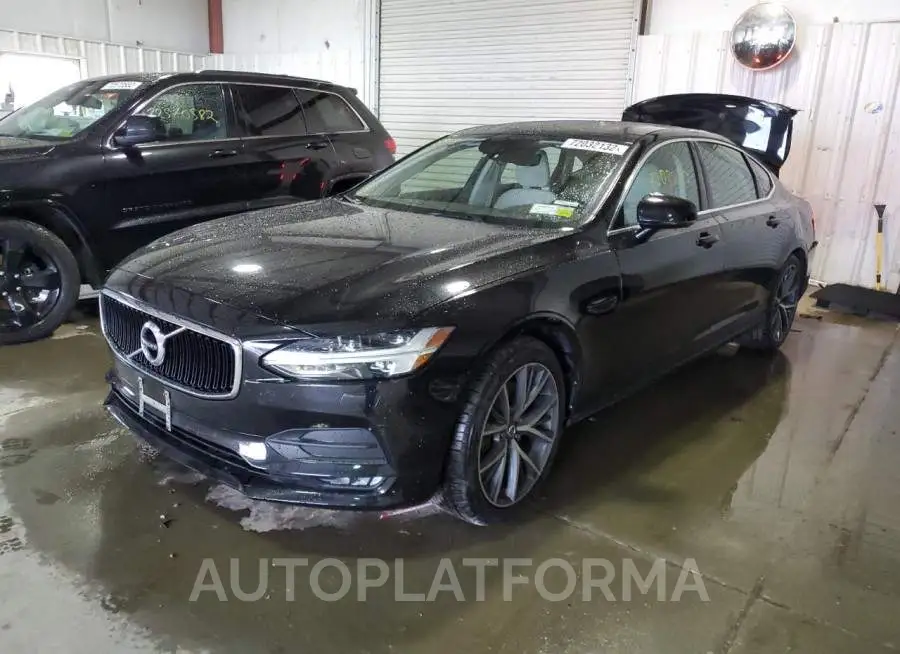 VOLVO S90 T6 MOM 2018 vin LVY992MK1JP030212 from auto auction Copart