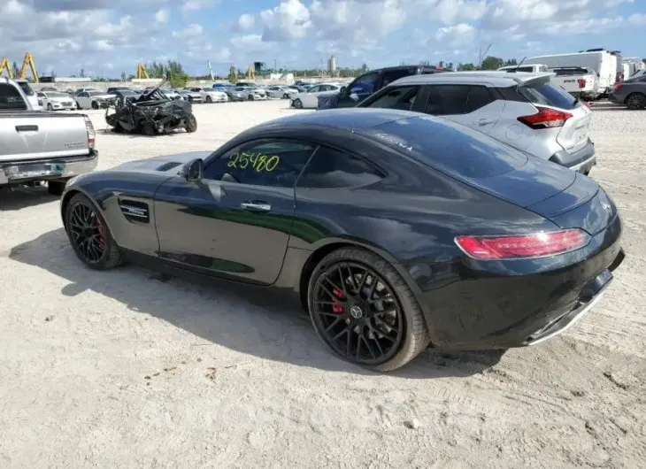 MERCEDES-BENZ AMG GT S 2016 vin WDDYJAJA4GA001031 from auto auction Copart