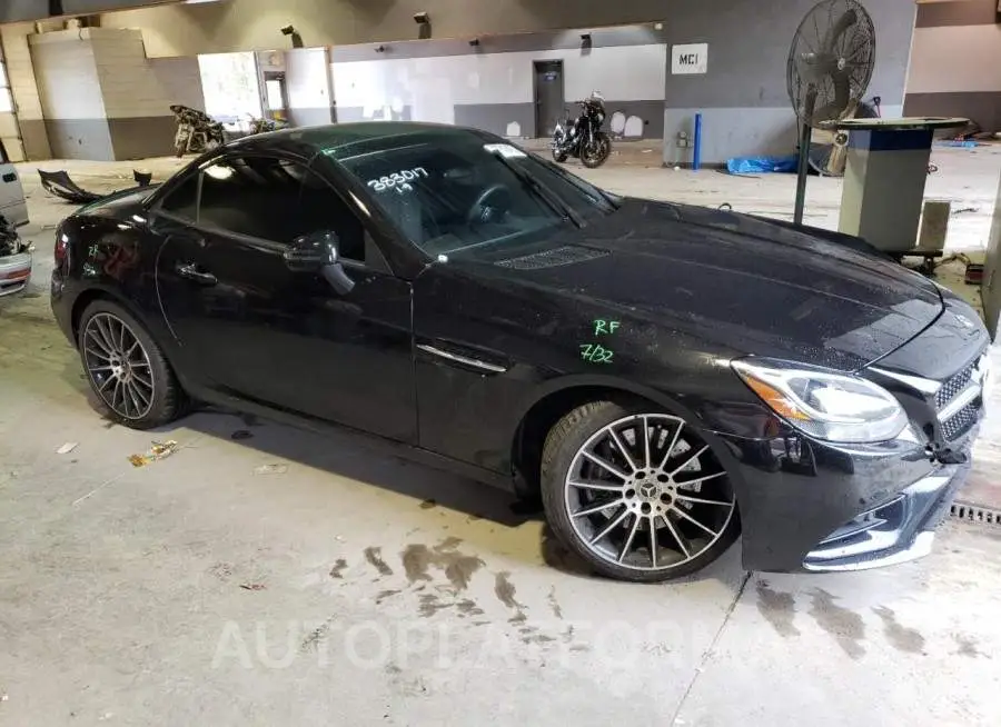 MERCEDES-BENZ SLC 300 2019 vin WDDPK3JA0KF161262 from auto auction Copart