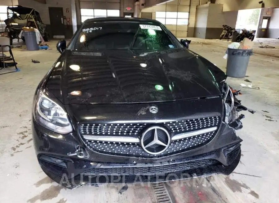 MERCEDES-BENZ SLC 300 2019 vin WDDPK3JA0KF161262 from auto auction Copart