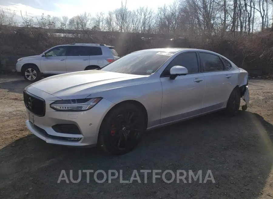 VOLVO S90 T5 MOM 2018 vin LVY982MKXJP037940 from auto auction Copart