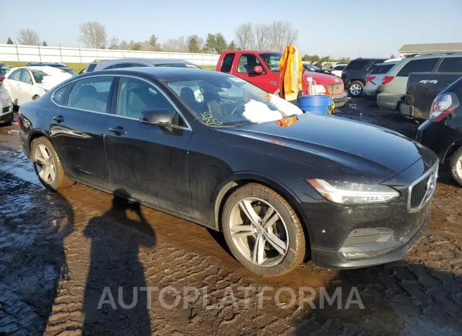 VOLVO S90 T5 MOM 2018 vin LVY985MK5JP007454 from auto auction Copart