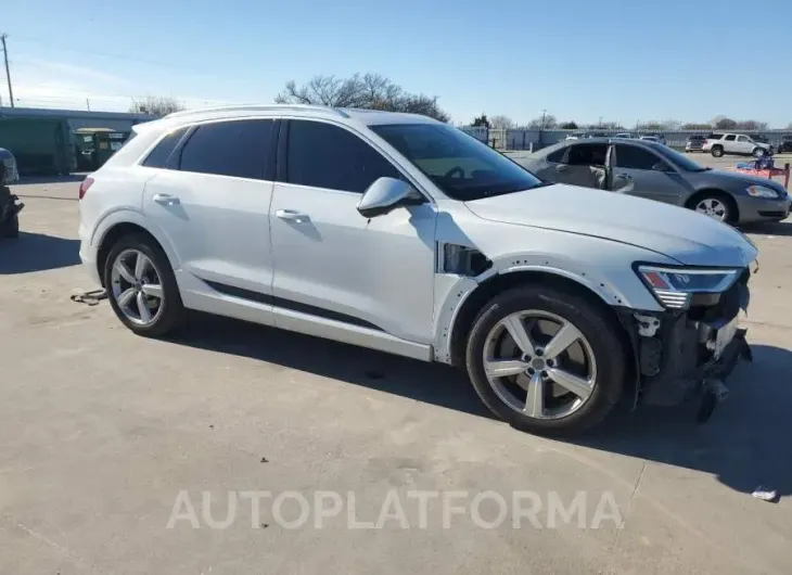 AUDI E-TRON PRE 2019 vin WA1VAAGE4KB020179 from auto auction Copart