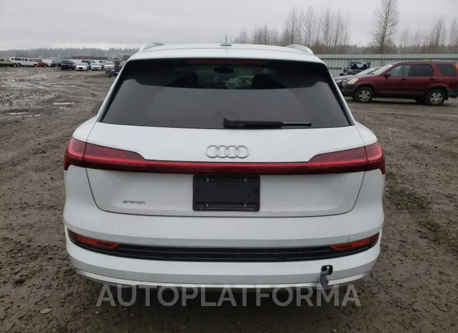 AUDI E-TRON PRE 2019 vin WA1VABGE4KB013092 from auto auction Copart