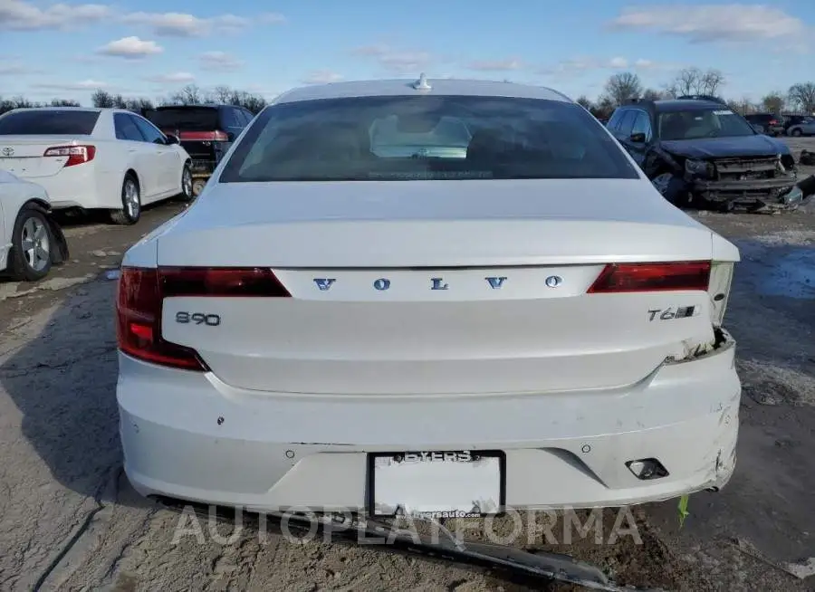 VOLVO S90 T6 INS 2018 vin LVY992ML6JP019053 from auto auction Copart