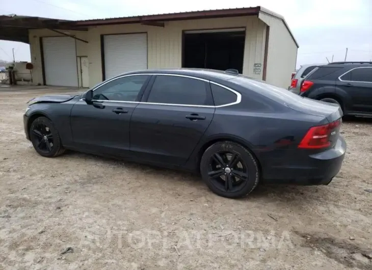 VOLVO S90 T5 MOM 2018 vin LVY982MK7JP015586 from auto auction Copart