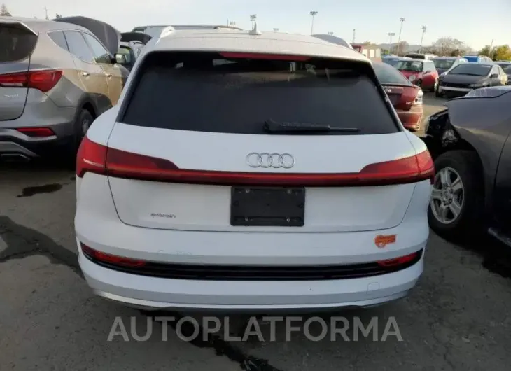 AUDI E-TRON PRE 2019 vin WA1VABGE2KB025161 from auto auction Copart