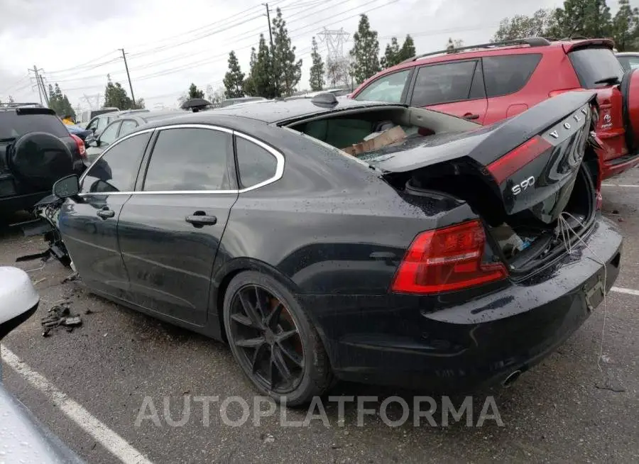 VOLVO S90 T5 MOM 2018 vin LVY982AK5JP033816 from auto auction Copart