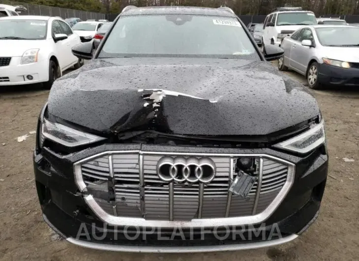 AUDI E-TRON PRE 2019 vin WA1VAAGE2KB005986 from auto auction Copart