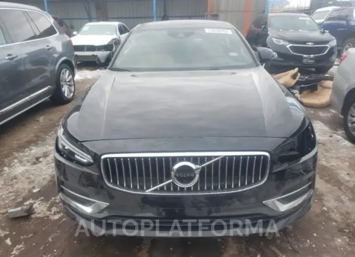 VOLVO S90 T5 INS 2017 vin YV1102AL1H1009377 from auto auction Copart