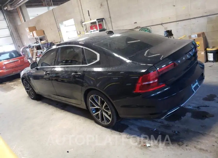 VOLVO S90 T5 MOM 2019 vin LVY102MK6KP098823 from auto auction Copart