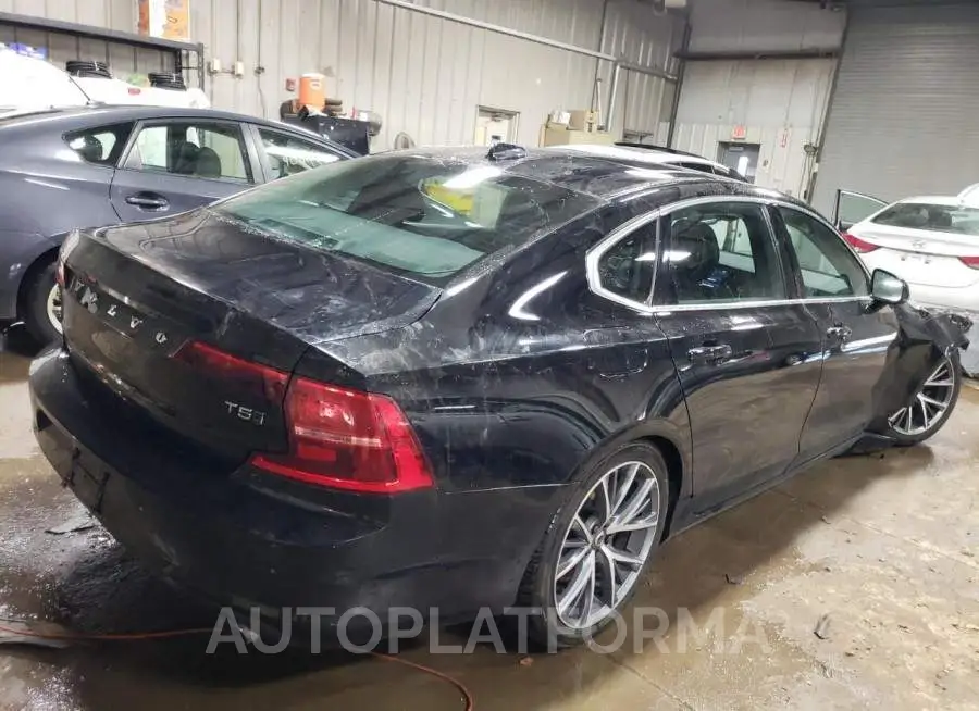 VOLVO S90 T5 MOM 2018 vin LVY982MK3JP023250 from auto auction Copart