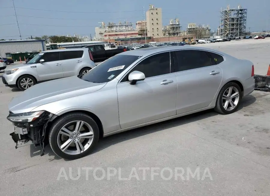 VOLVO S90 T5 MOM 2018 vin LVY982MK2JP027757 from auto auction Copart