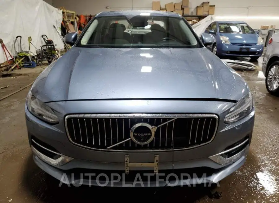 VOLVO S90 T6 INS 2017 vin YV1A22MLXH1003115 from auto auction Copart