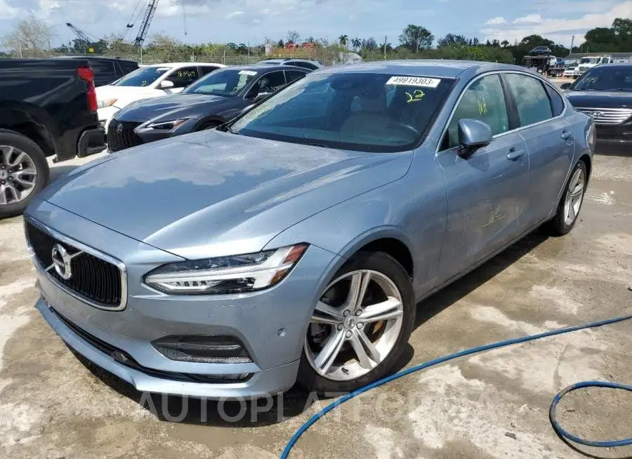 VOLVO S90 T5 MOM 2018 vin LVY982AK4JP023844 from auto auction Copart