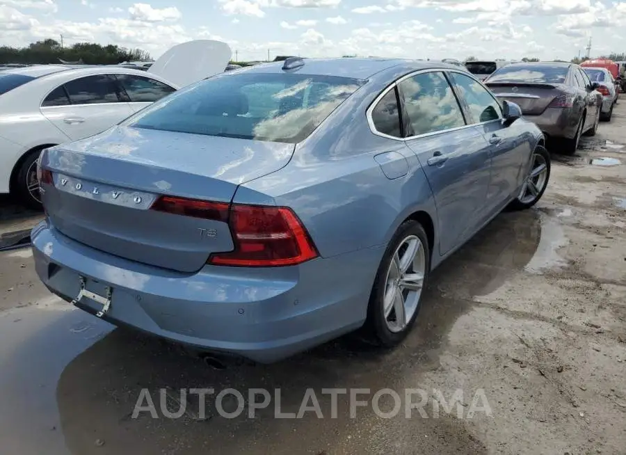 VOLVO S90 T5 MOM 2018 vin LVY982AK4JP023844 from auto auction Copart