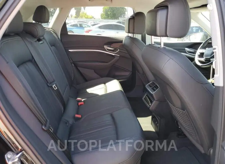 AUDI E-TRON PRE 2019 vin WA1LAAGE8KB023318 from auto auction Copart