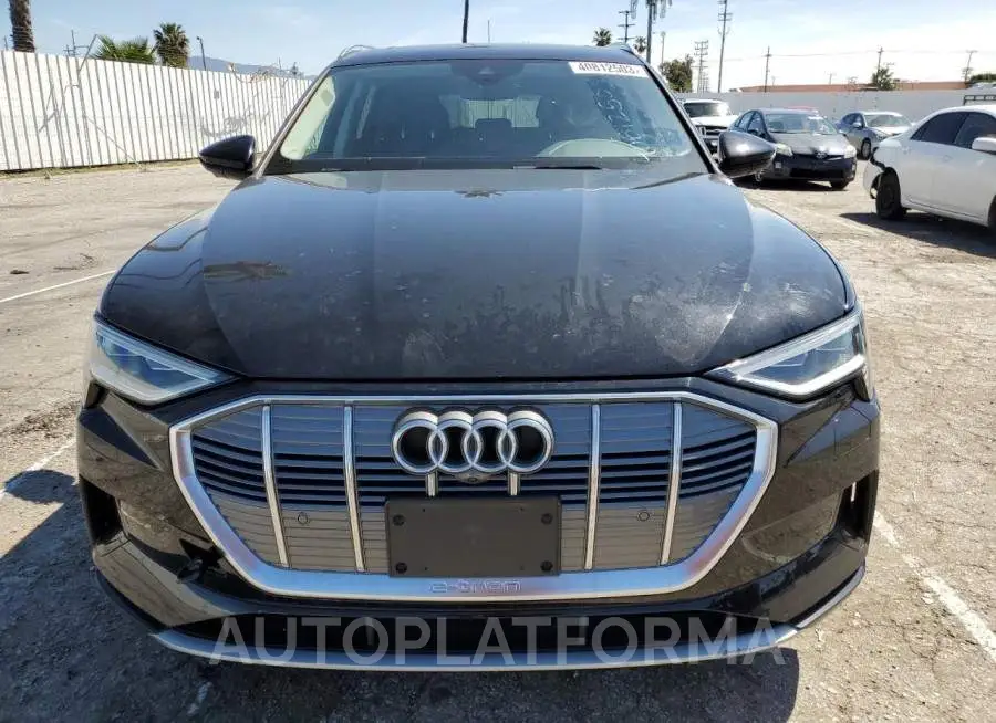 AUDI E-TRON PRE 2019 vin WA1LAAGE8KB023318 from auto auction Copart