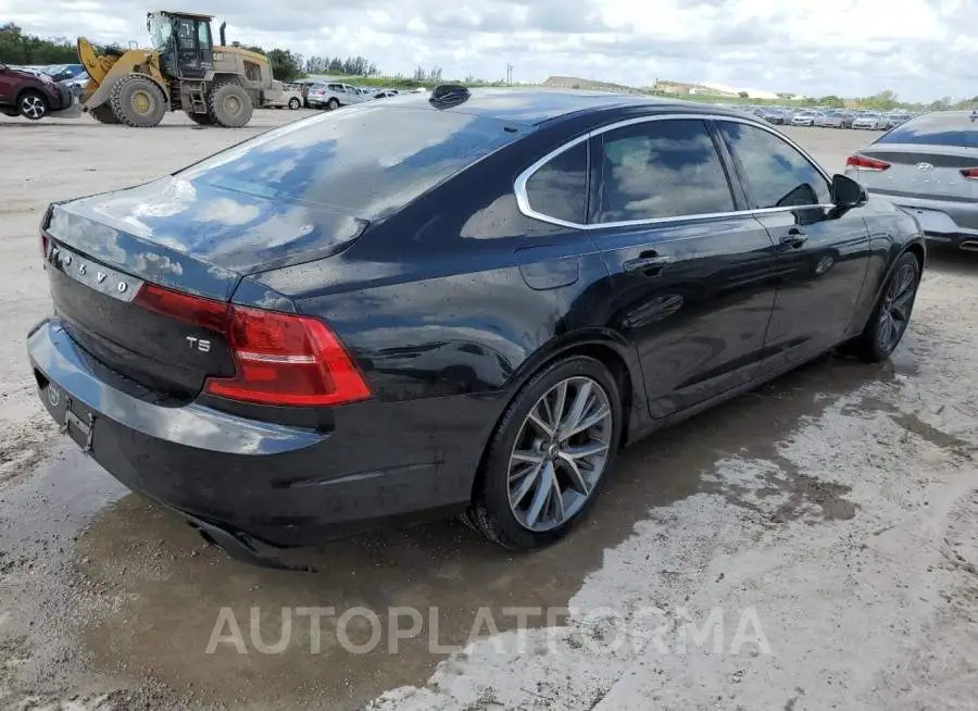 VOLVO S90 T5 MOM 2018 vin LVY982AK2JP004953 from auto auction Copart