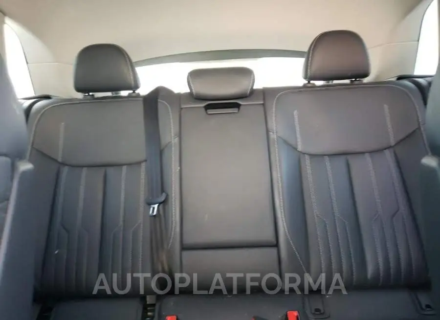 AUDI E-TRON PRE 2019 vin WA1VABGE1KB023093 from auto auction Copart