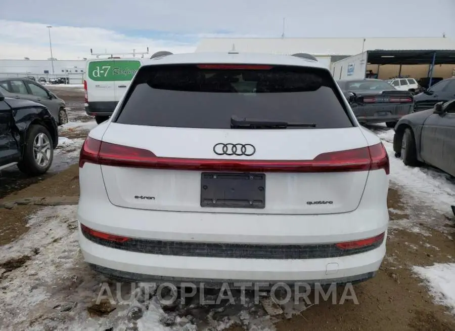 AUDI E-TRON PRE 2022 vin WA1LAAGEXNB013894 from auto auction Copart