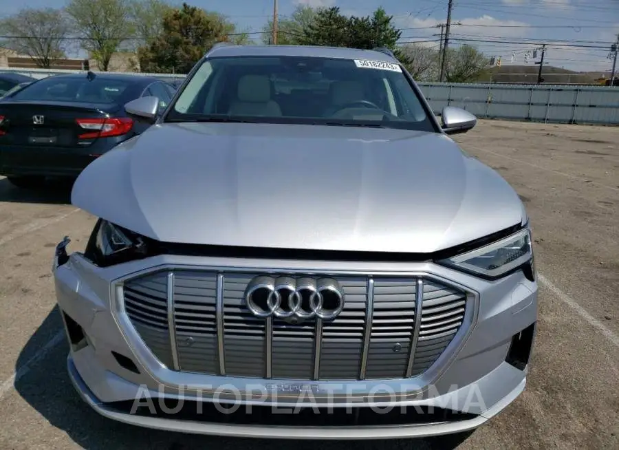 AUDI E-TRON PRE 2019 vin WA1VABGE6KB010341 from auto auction Copart