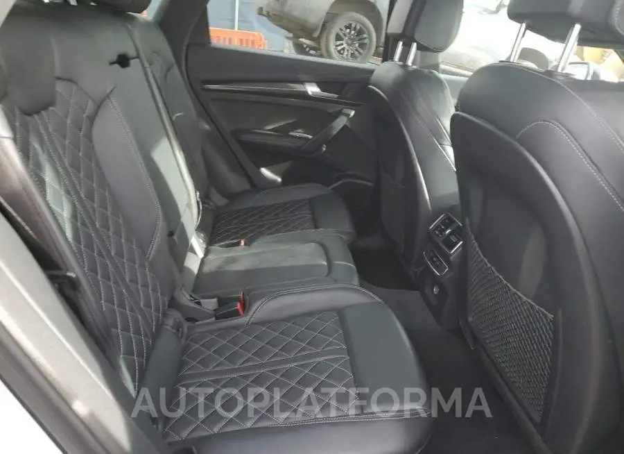 AUDI SQ5 PREMIU 2018 vin WA1A4AFY2J2110236 from auto auction Copart