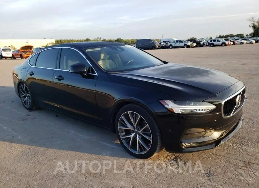 VOLVO S90 T5 MOM 2018 vin LVY982AK4JP017834 from auto auction Copart