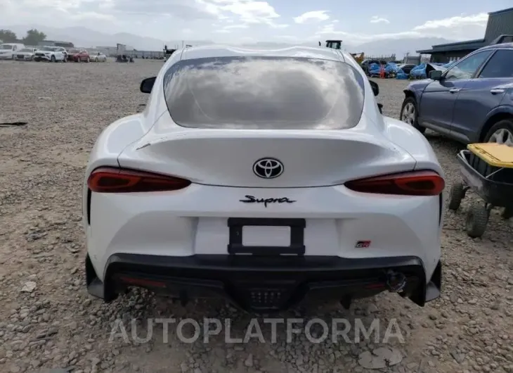 TOYOTA SUPRA BASE 2020 vin WZ1DB4C04LW028904 from auto auction Copart