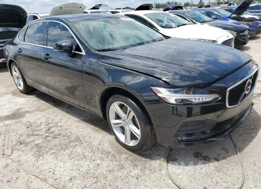 VOLVO S90 T5 MOM 2018 vin LVY982MK1JP022663 from auto auction Copart