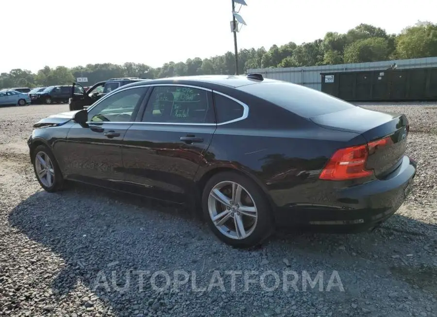 VOLVO S90 T5 MOM 2018 vin LVY982AK9JP023466 from auto auction Copart