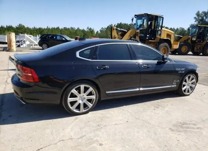 VOLVO S90 T6 INS 2018 vin LVYA22ML8JP054467 from auto auction Copart