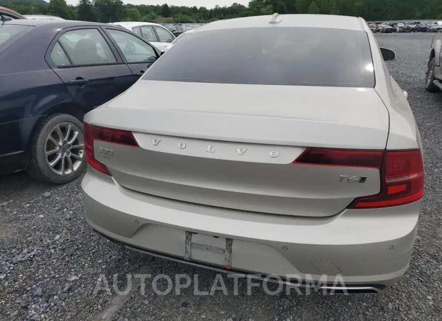 VOLVO S90 T6 MOM 2017 vin YV1A22MK5H1012201 from auto auction Copart