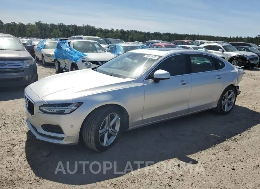 VOLVO S90 T5 MOM 2018 vin LVY982AK0JP026496 from auto auction Copart