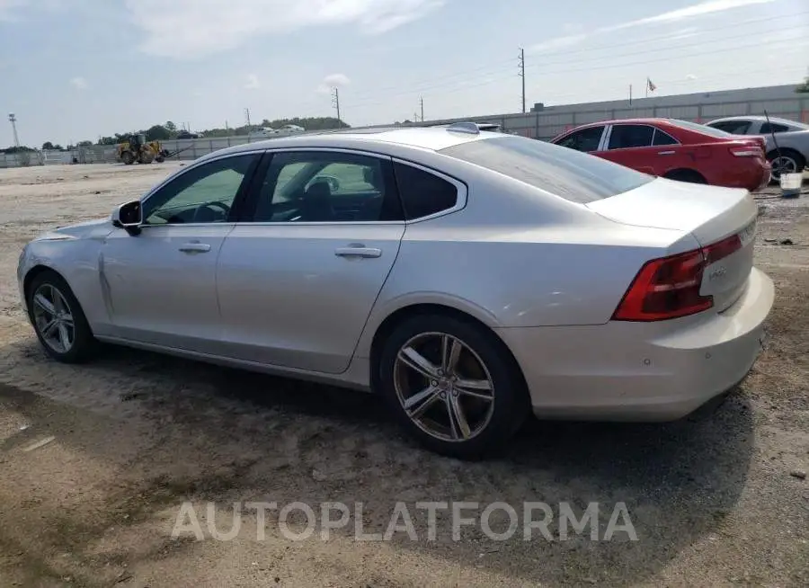 VOLVO S90 T5 MOM 2018 vin LVY982AK4JP021091 from auto auction Copart