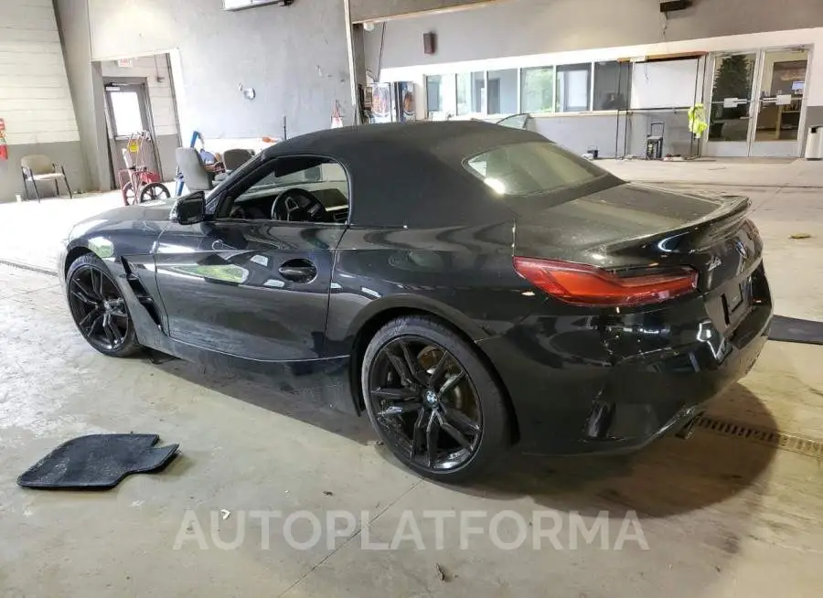 BMW Z4 SDRIVE3 2022 vin WBAHF3C04NWX39095 from auto auction Copart