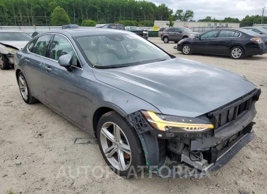 VOLVO S90 T5 MOM 2017 vin YV1102AK4H1014337 from auto auction Copart