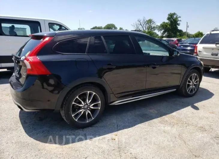 VOLVO V60 CROSS 2016 vin YV4612HK3G1003582 from auto auction Copart