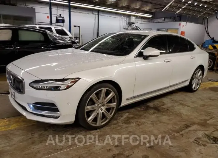 VOLVO S90 T6 INS 2018 vin LVY992MLXJP008427 from auto auction Copart