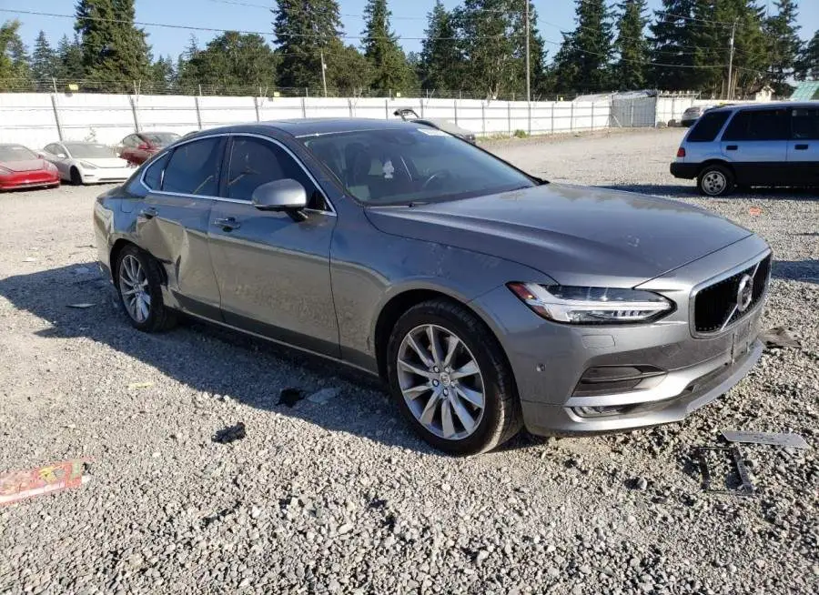 VOLVO S90 T6 MOM 2017 vin YV1A22MK3H1014058 from auto auction Copart