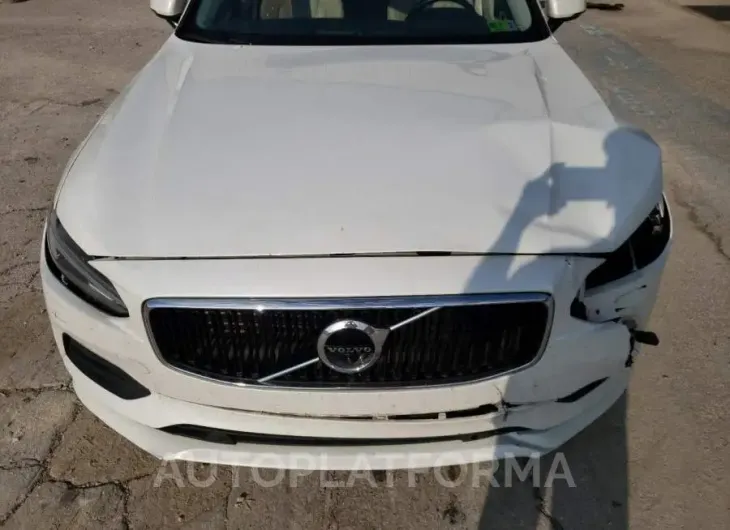 VOLVO S90 T5 MOM 2017 vin YV1102AK4H1010174 from auto auction Copart