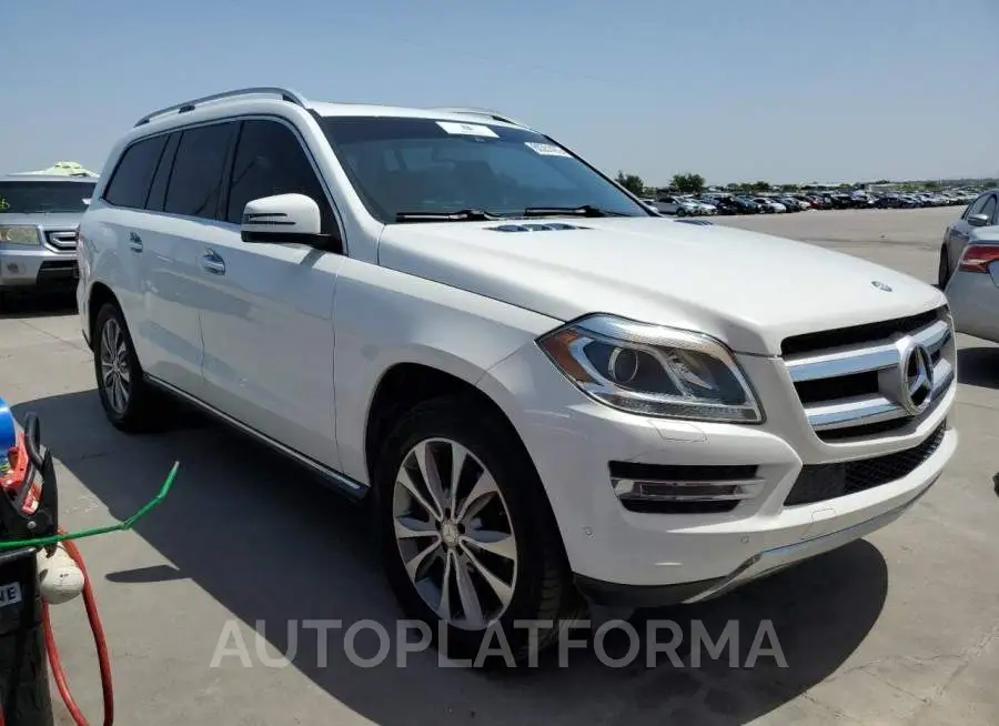 MERCEDES-BENZ GL 450 4MA 2015 vin 4JGDF6EE7FA476378 from auto auction Copart