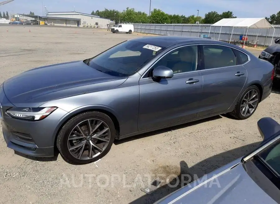 VOLVO S90 T5 MOM 2018 vin LVY982AK0JP005986 from auto auction Copart