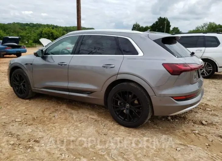 AUDI E-TRON PRE 2019 vin WA1VABGE8KB011152 from auto auction Copart