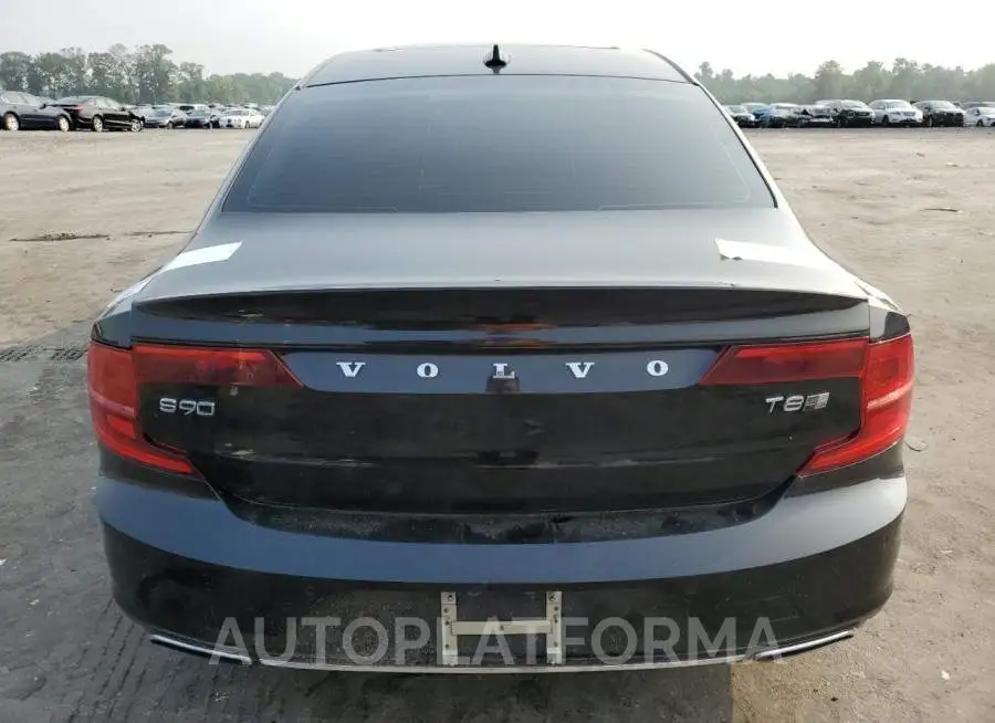 VOLVO S90 T8 INS 2018 vin LVYBC0AL2JP029008 from auto auction Copart